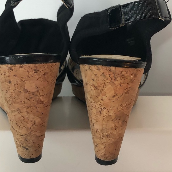 Adrienne Vittadoni Sandals: Brand New - Picture 6 of 8